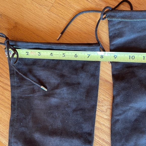 Over the knee tall boot - Picture 9 of 14